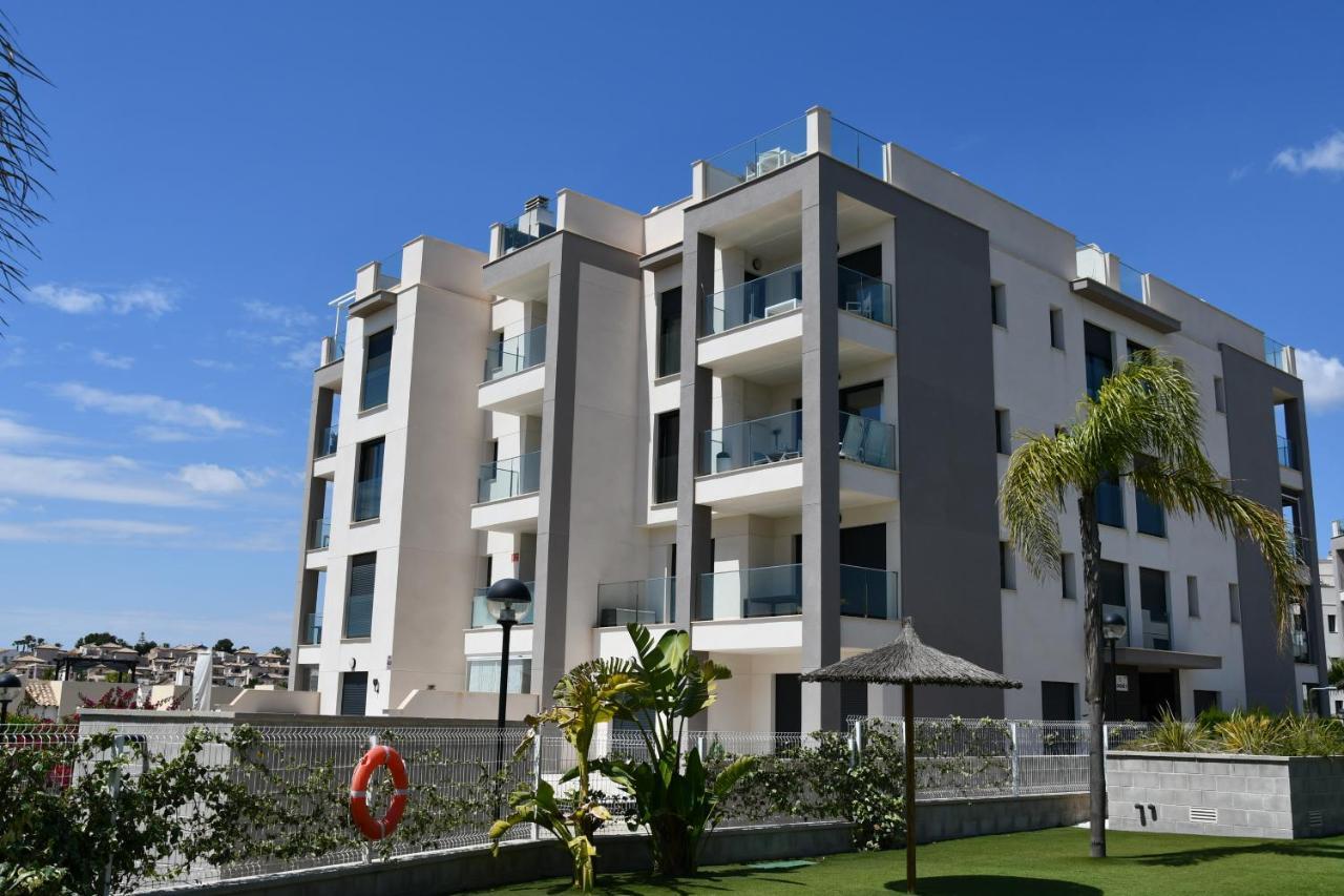 Luxurious Flat & Private Rooftop In Villamartin Orihuela Costa Apartamento Dehesa de Campoamor (Orihuela Costa)